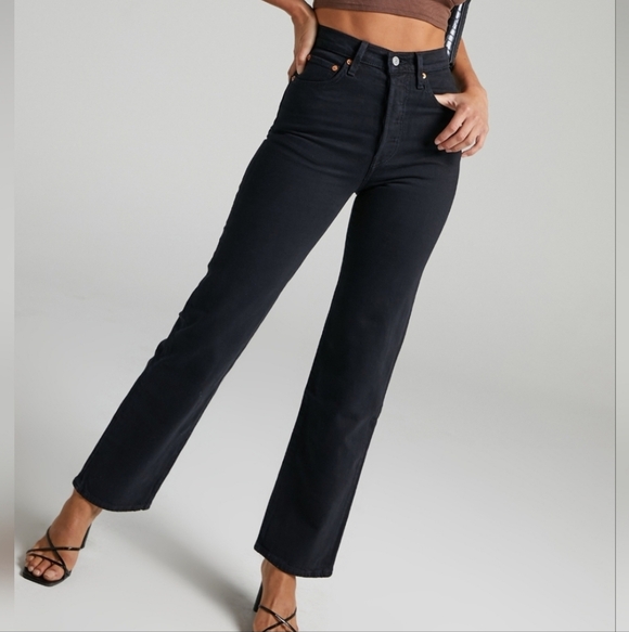 Levi's Denim - Levi's Ribcage Straight Black Sproud Sz 26 Nwt